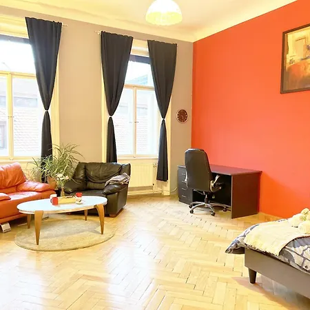 2bdr In Center Lägenhet *