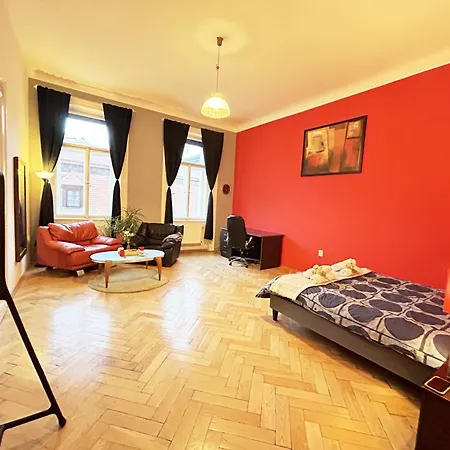 Appartement 2bdr In Center *